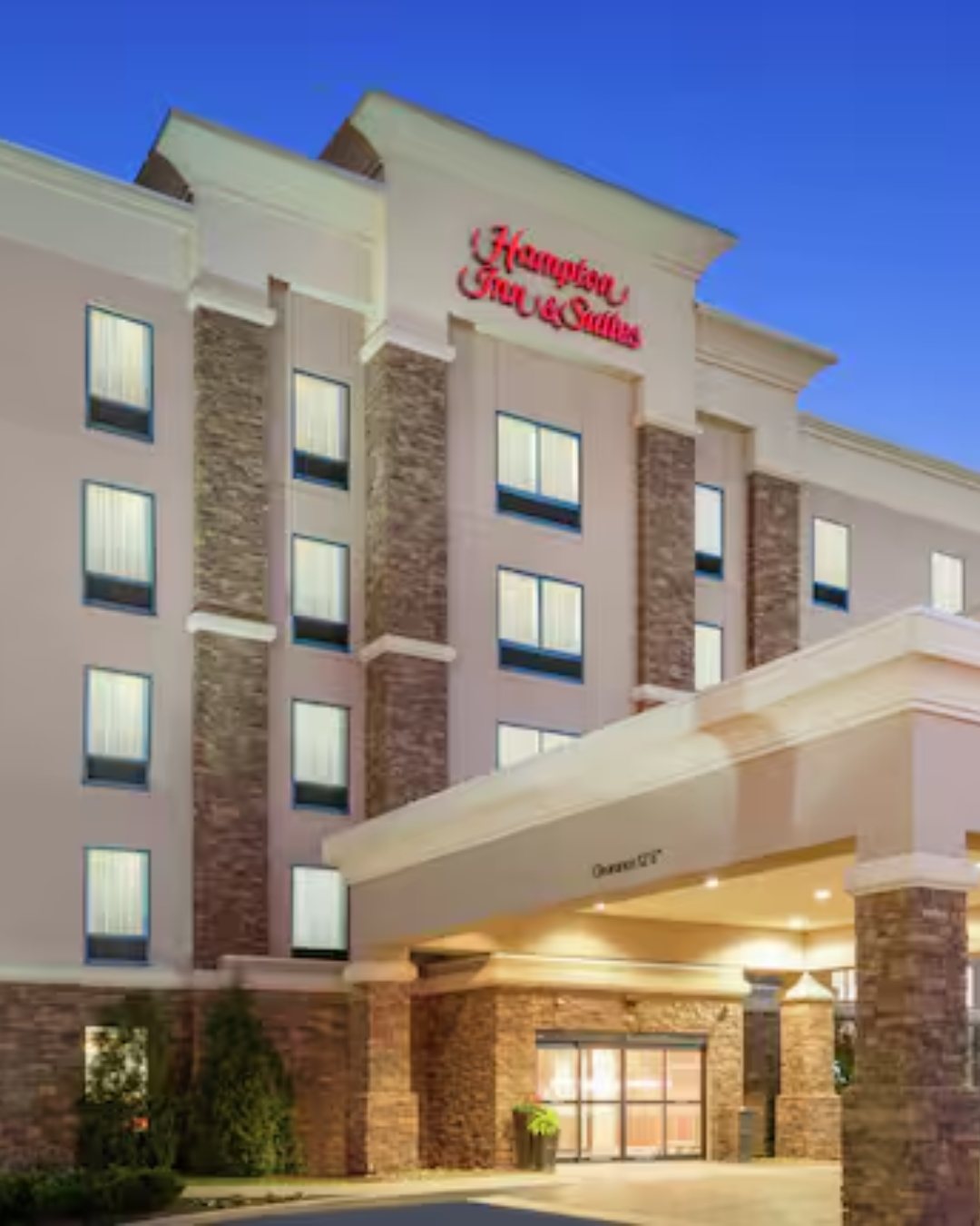Hampton Inn & Suites-Roanoke, VA