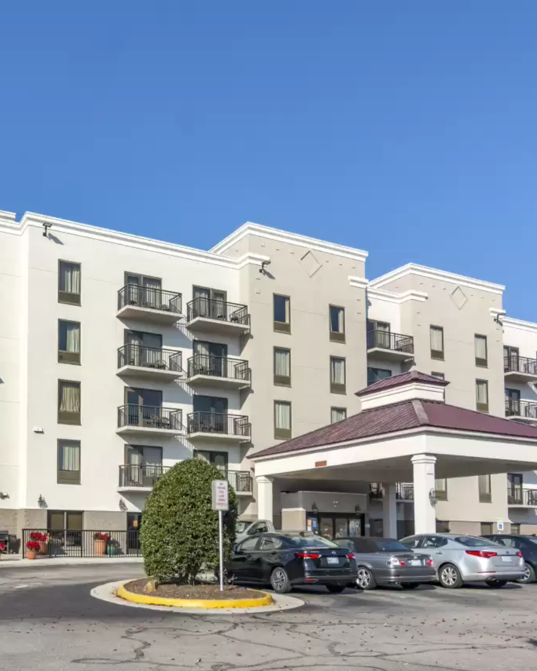 Comfort Suites – Colonial Heights,VA